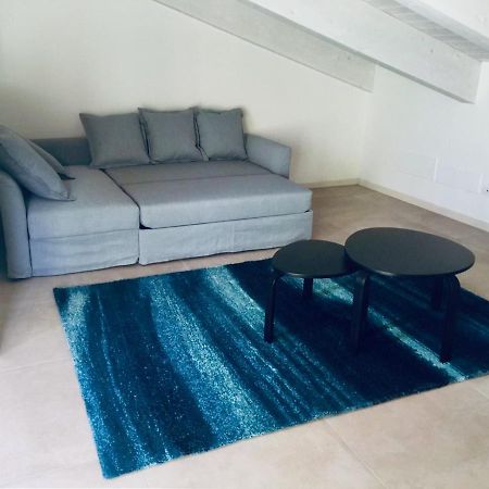 Residenza Elena Apartment Rimini Bagian luar foto