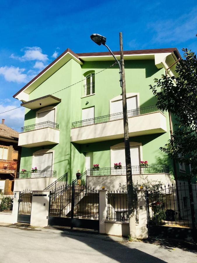 Residenza Elena Apartment Rimini Bagian luar foto