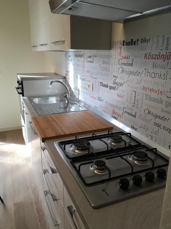 Residenza Elena Apartment Rimini Bagian luar foto